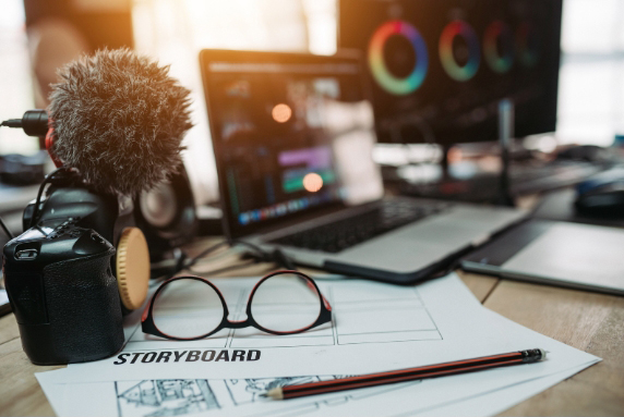 Businessman touching the brain working of Artificial Intelligence (AI) Automation, Predictive analytics, Customer service AI-powered chatbot, analyze customer data, business and technology